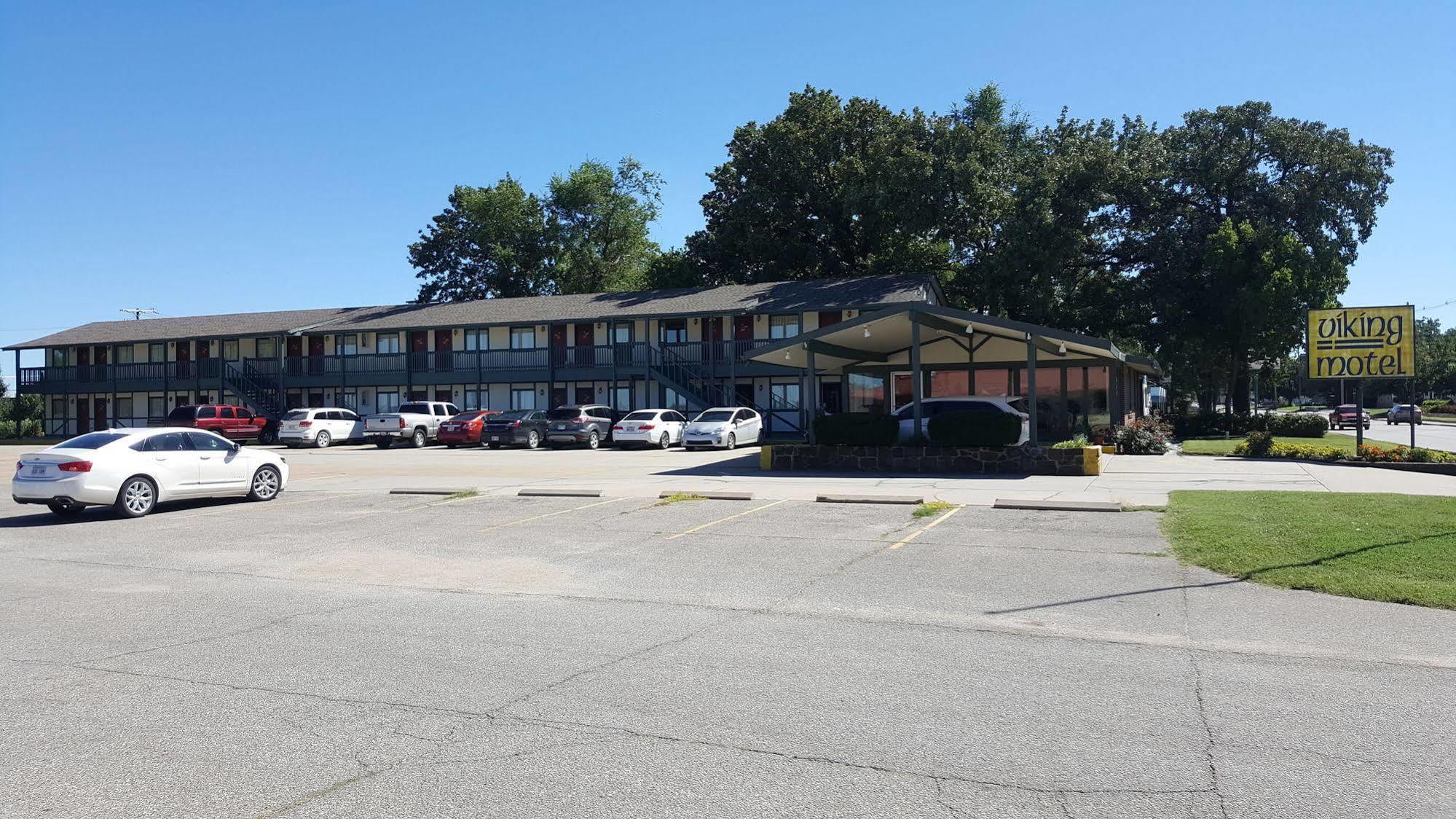 Viking Motel Lindsborg Zewnętrze zdjęcie